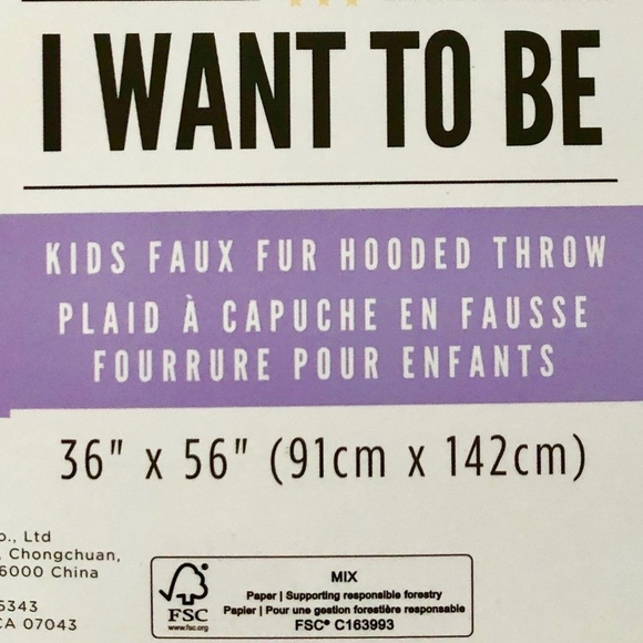 Sleepy Sloth, Kids Faux Fur Hooded Throw, Pink, 36 in x 56 in, New With Tags - Picture 11 of 14